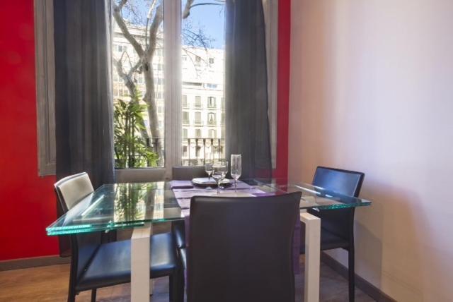 Paseo De Gracia Apartments Барселона Стая снимка